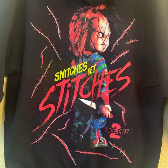 Universal Studios Chuckie- Child’s Play 2 Movie Promo Graphic Hoodie Size XL EUC - Picture 2 of 4